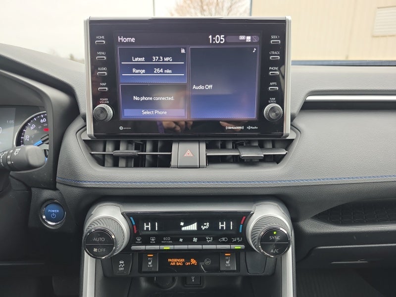 2022 Toyota RAV4 Hybrid SE