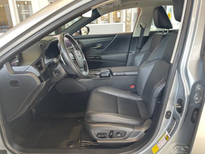 2022 Lexus ES ES 350