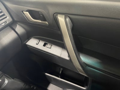 2012 Toyota Highlander NA