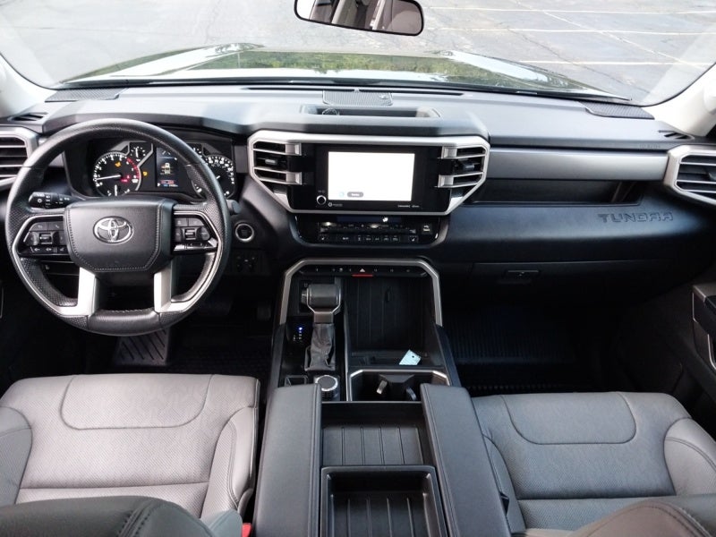 2024 Toyota Tundra 4WD SR5