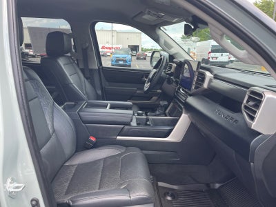 2024 Toyota Tundra 4WD SR5