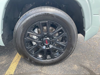 2024 Toyota Tundra 4WD SR5