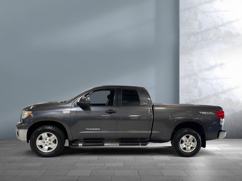 2011 Toyota Tundra 4WD Truck GRADE