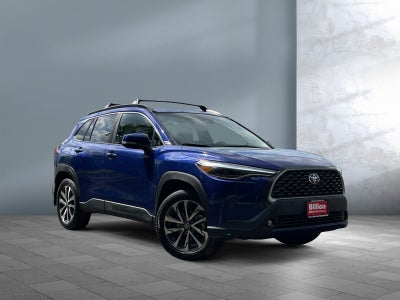 2023 Toyota Corolla Cross XLE