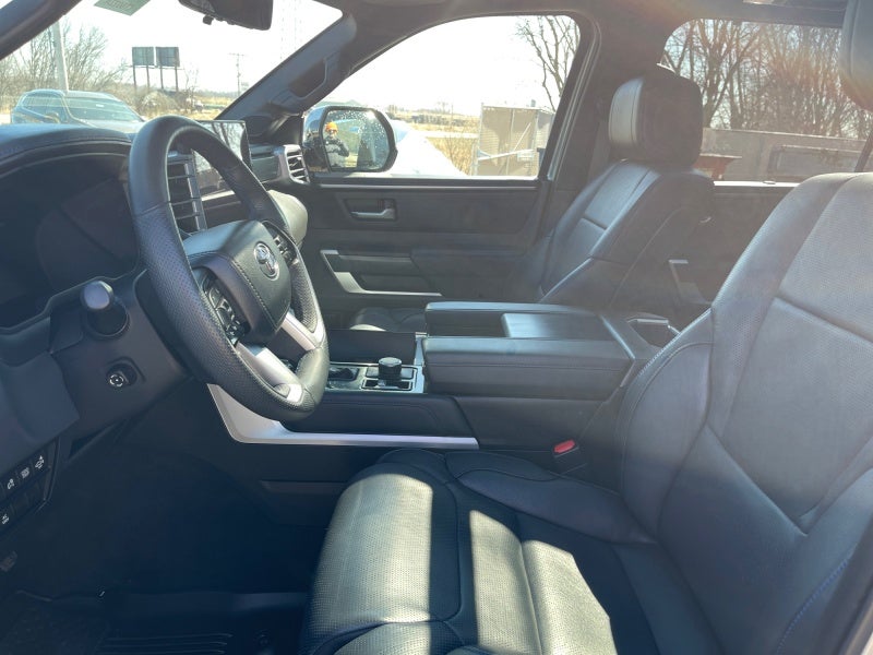 2024 Toyota Sequoia SR5