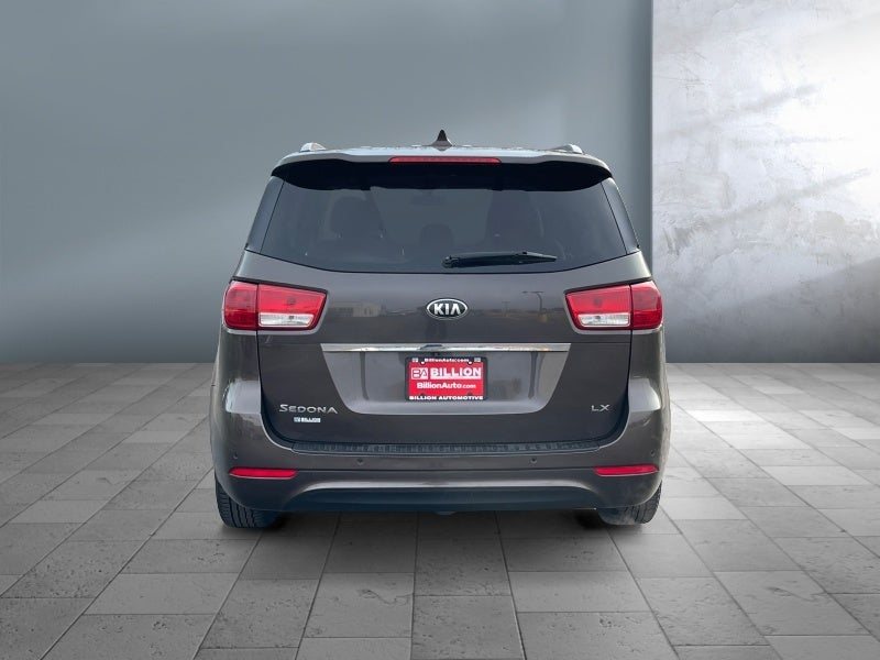 2016 Kia Sedona LX