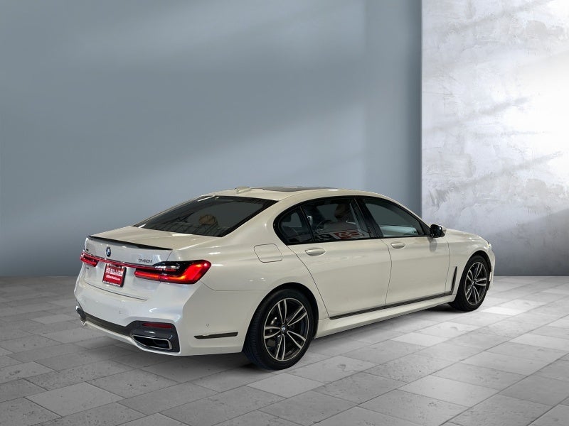 2020 BMW 7 Series 740i xDrive