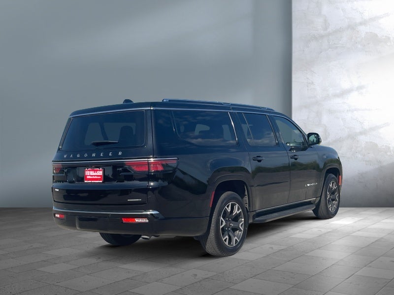 2024 Jeep Wagoneer L Series III - Photo 6