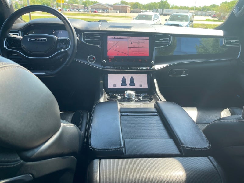 2024 Jeep Grand Wagoneer Series II Obsidian
