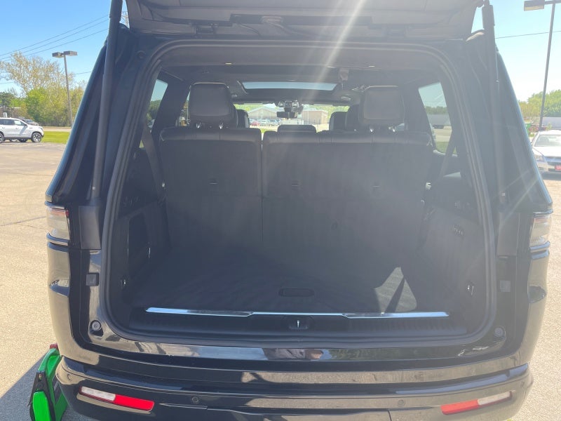 2024 Jeep Grand Wagoneer Series II Obsidian