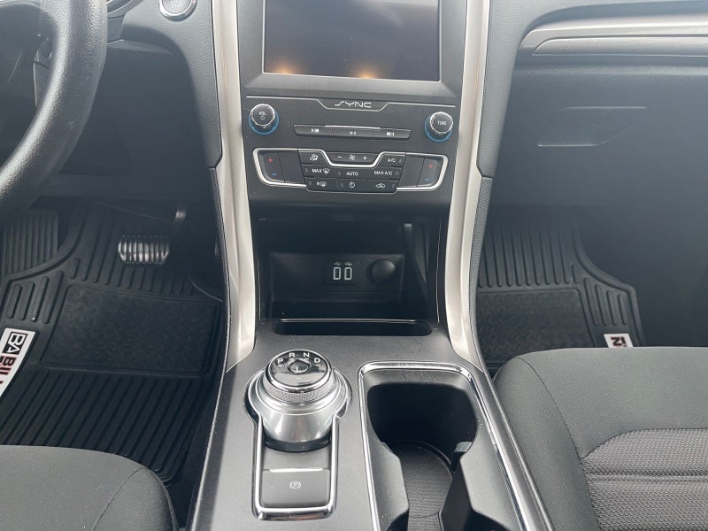 2020 Ford Fusion Hybrid SE