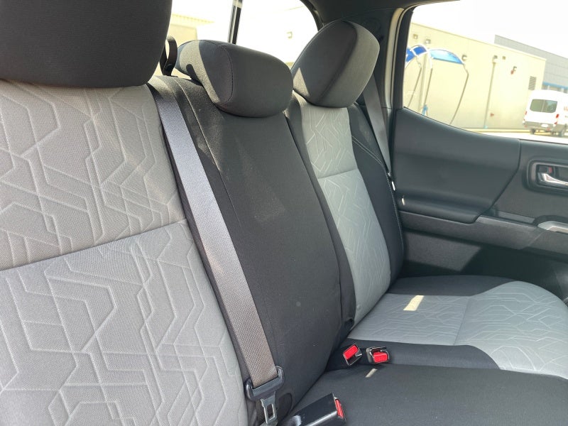 2022 Toyota Tacoma 4WD SR