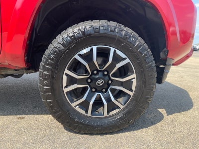 2022 Toyota Tacoma 4WD SR