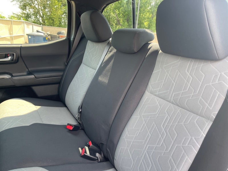 2022 Toyota Tacoma 4WD SR