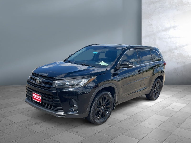 2019 Toyota Highlander SE