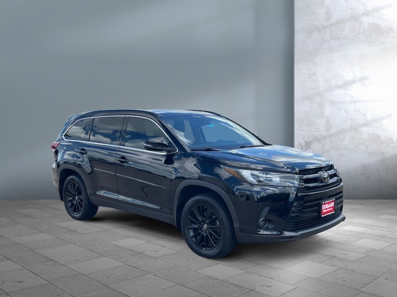 2019 Toyota Highlander SE