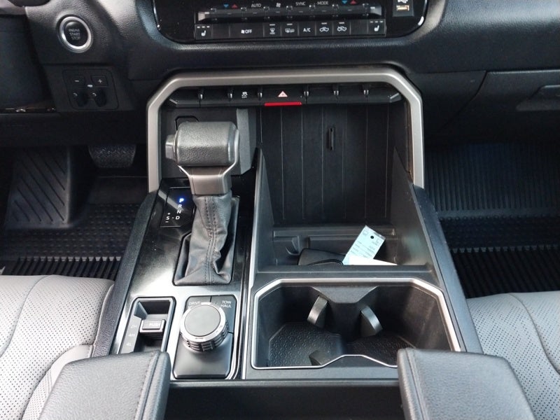 2024 Toyota Tundra 4WD SR5