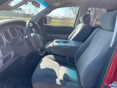 2012 Toyota Tundra 4WD Truck GRADE