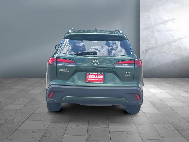 2024 Toyota Corolla Cross XLE