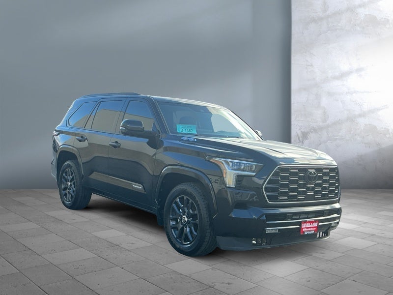 2024 Toyota Sequoia SR5