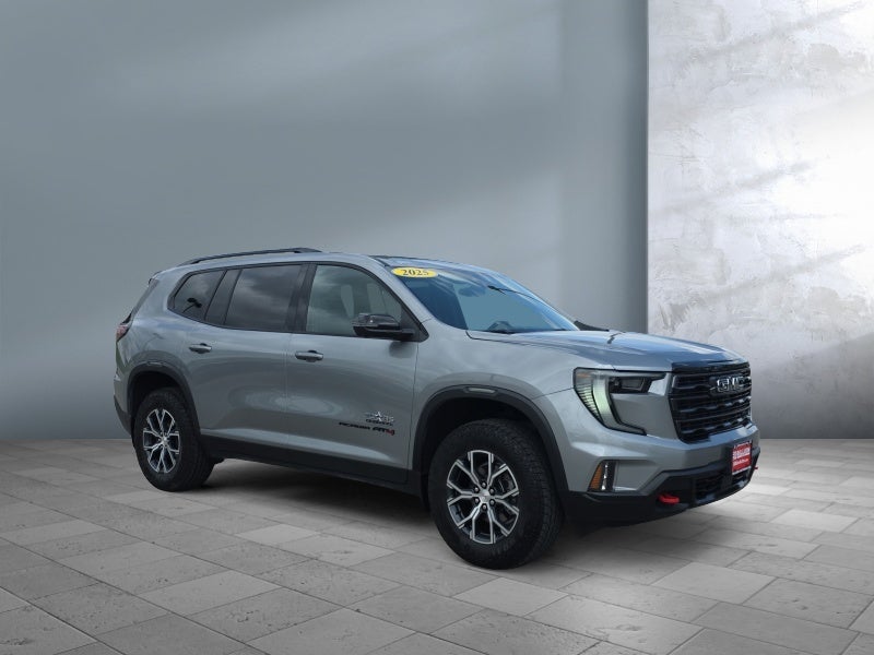 2025 GMC Acadia AT4