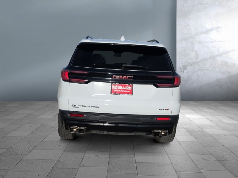 2025 GMC Acadia AT4