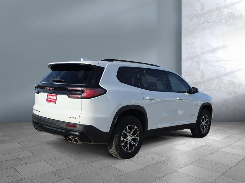 2025 GMC Acadia AT4