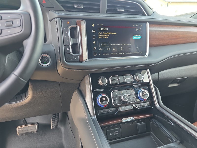 2023 GMC Yukon XL Denali Ultimate
