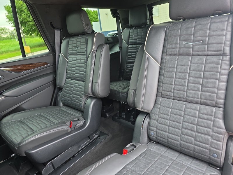 2022 Cadillac Escalade Premium Luxury Platinum