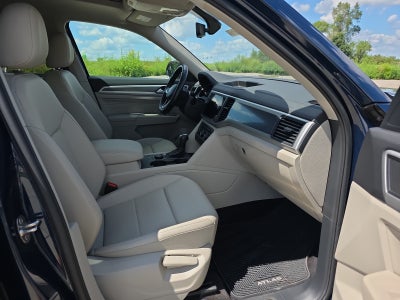 2021 Volkswagen Atlas 3.6L V6 SE w/Technology R-Line