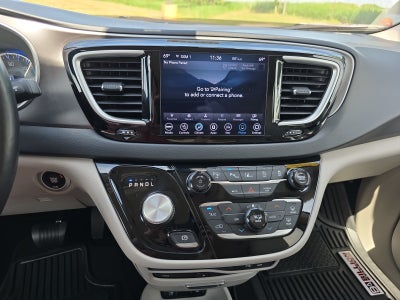 2020 Chrysler Pacifica Touring L Plus