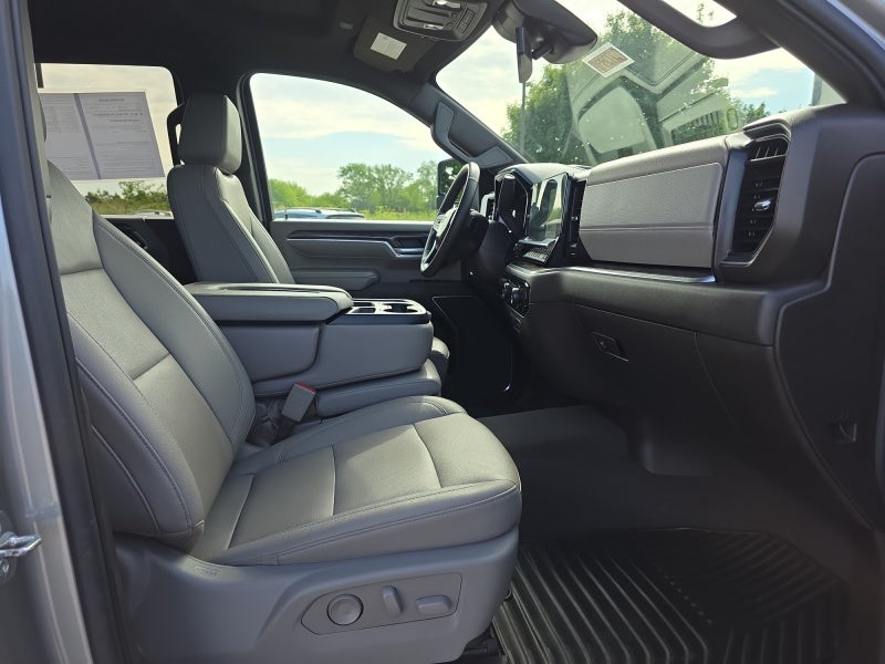2025 Chevrolet Silverado 3500 HD LTZ