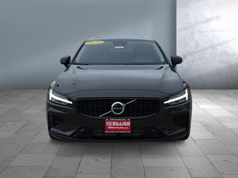 2024 Volvo S60 Recharge Plug-In Hybr Core Dark Theme